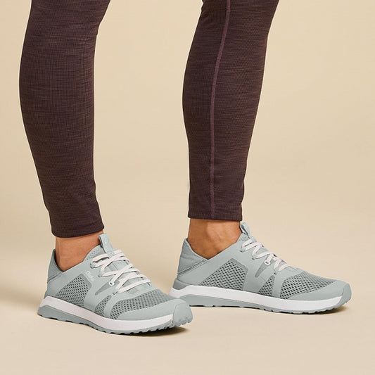 Olukai Women's Huia Pale Grey / Pale Grey