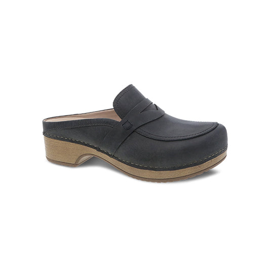 Dansko Women's Bel Black Oiled Pull Up Black