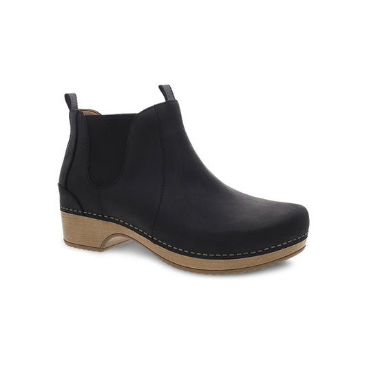 Dansko Women's Becka Black Oiled Pull Up Black