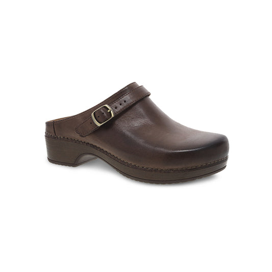 Dansko Women's Berry Brown Milled Burnished Brown