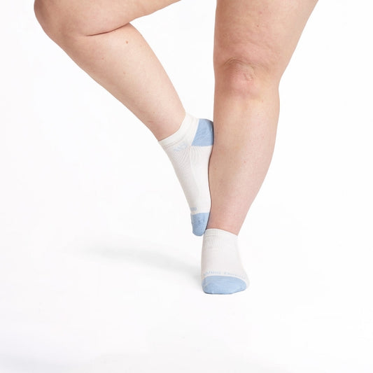 Wide Open Solid Lightweight Ankle White